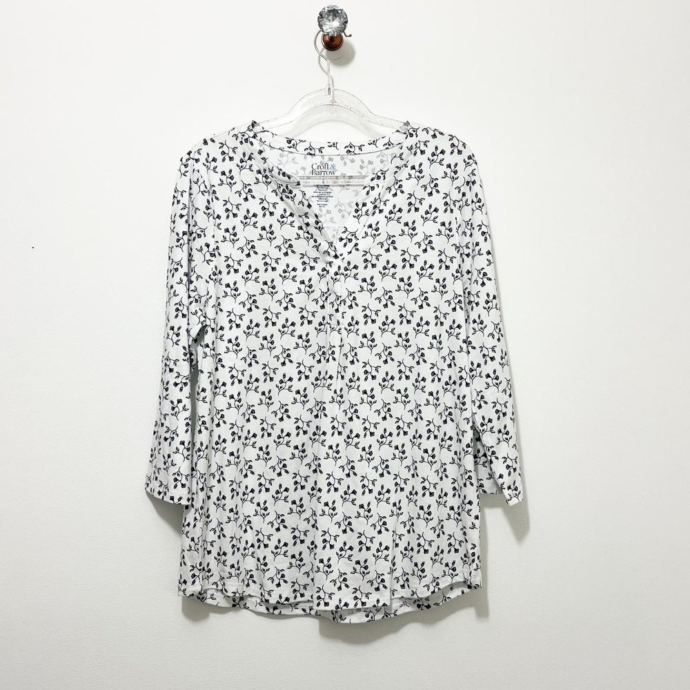 Croft & Barrow® Pleat-Front Henley Top Size S